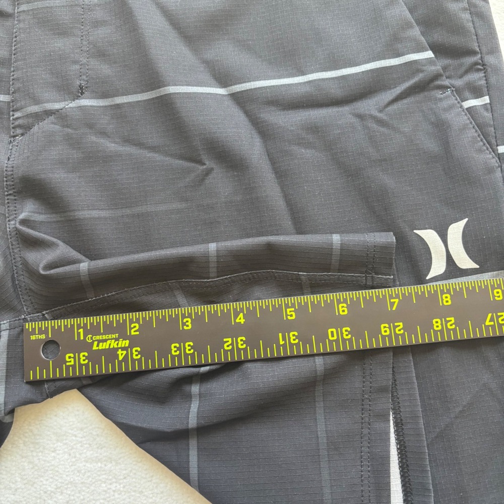 Hurley Board Shorts Mens Size S Black Striped Ripstop Swim Trunks MWS0005370 - Picture 7 of 10